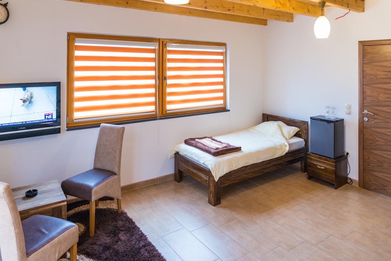 Motel Orhideja Donji Vakuf Eksteriør billede