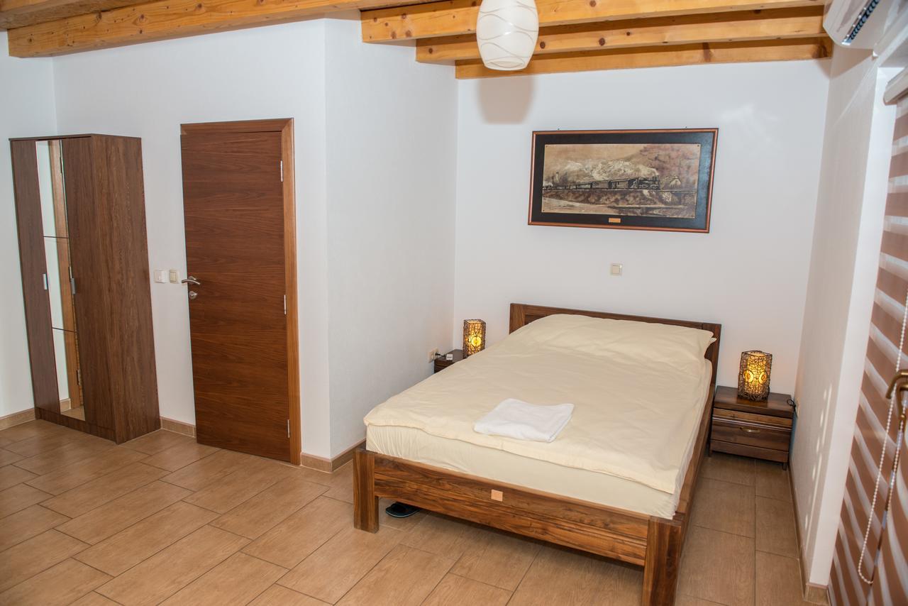 Motel Orhideja Donji Vakuf Eksteriør billede